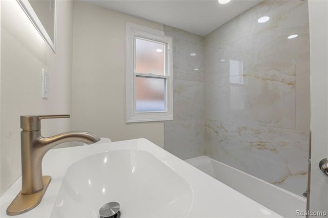 4535 Mead Street, Dearborn, MI 48126