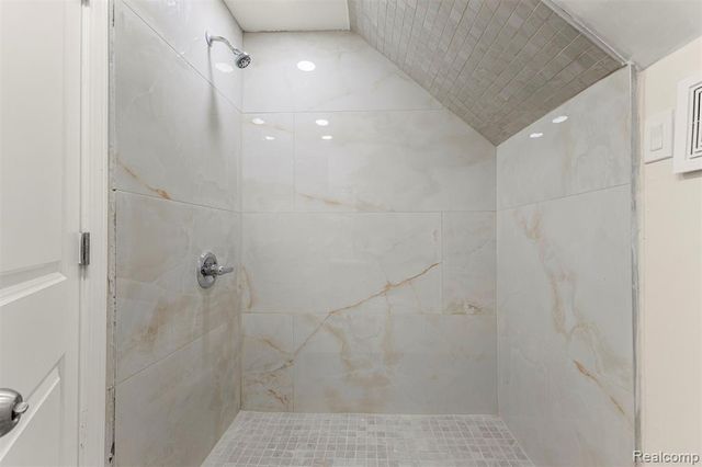 4535 Mead Street, Dearborn, MI 48126