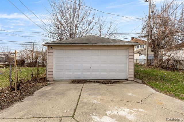 4535 Mead Street, Dearborn, MI 48126