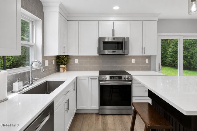 76 Skylark Drive, Milton, NY 12020
