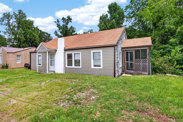 1708 20th Avenue, Phenix City, AL 36867