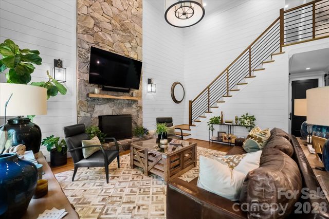 16717 Yardarm Lane, Cornelius, NC 28031