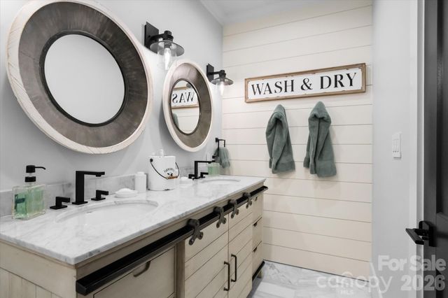 16717 Yardarm Lane, Cornelius, NC 28031
