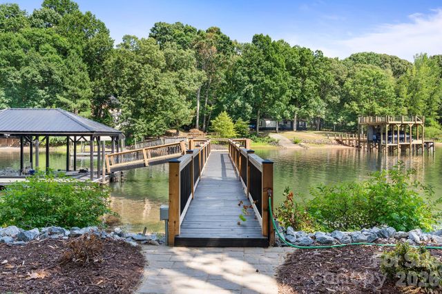 8806 Hearthstone Court, Terrell, NC 28682