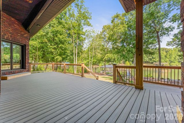 8806 Hearthstone Court, Terrell, NC 28682