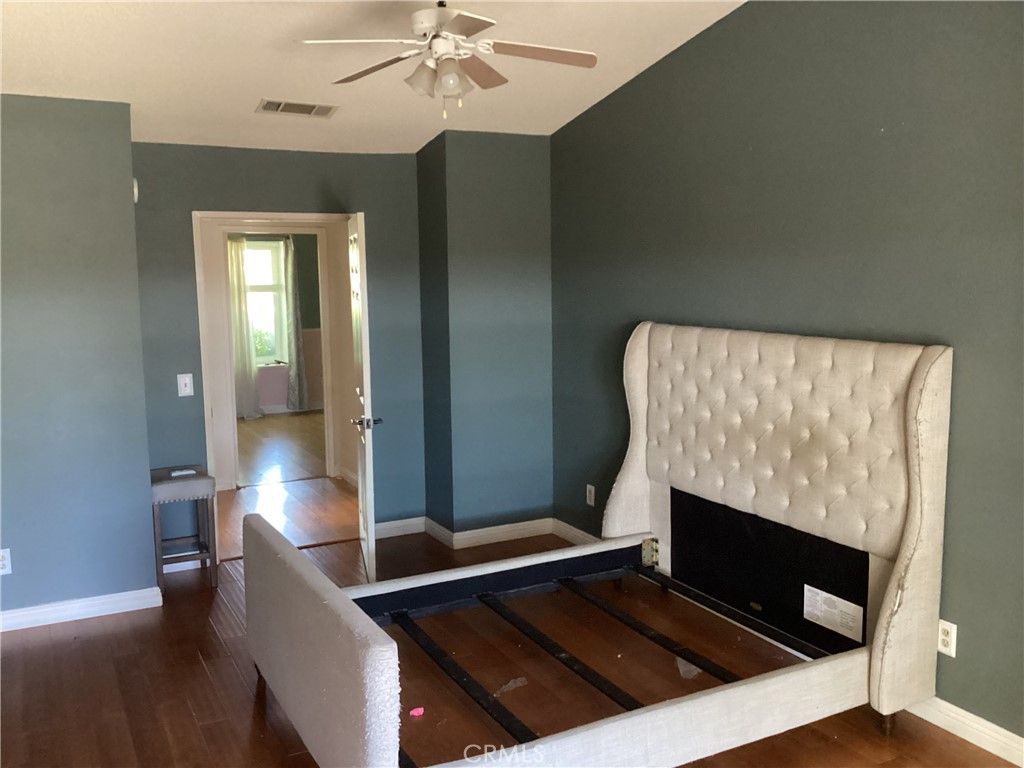 Image 11 of property listing at 2116 Phlox, Rosamond, CA 93560
