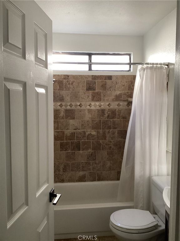 Image 26 of property listing at 2116 Phlox, Rosamond, CA 93560