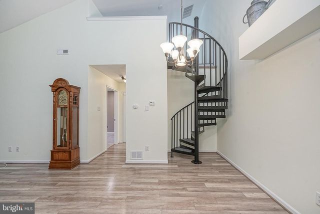 1214 TRISTRAM CIR, Mantua, NJ 08051