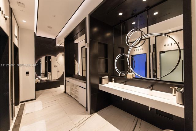 17975 Collins Ave N-3502, Sunny Isles Beach, FL 33160