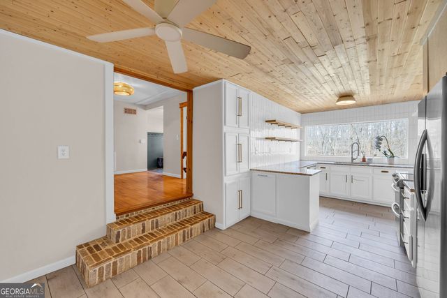 387 Cross Creek Trail, Demorest, GA 30535