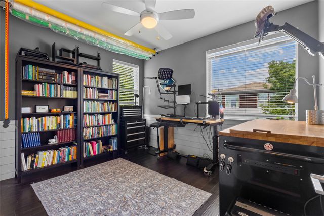 1011 Gallivant Lane, Dallas, TX 75218