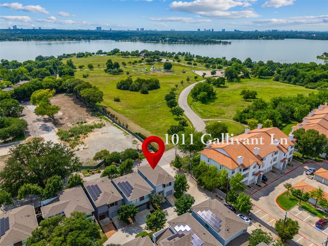 1011 Gallivant Lane, Dallas, TX 75218