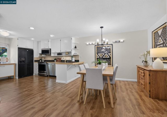 911 Dewing Ave, Lafayette, CA 94549
