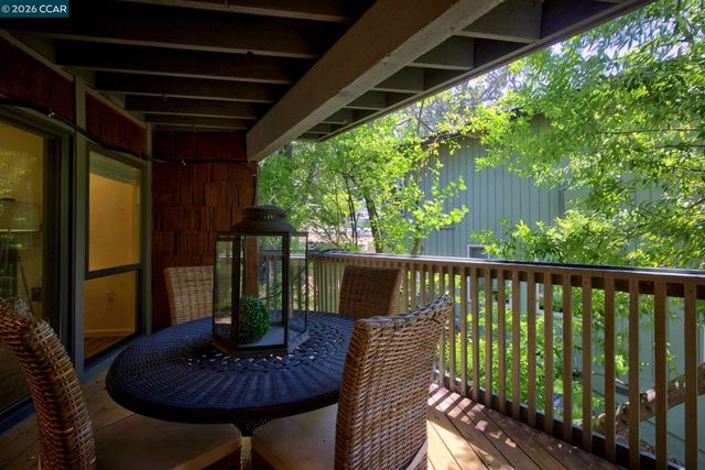 911 Dewing Ave, Lafayette, CA 94549