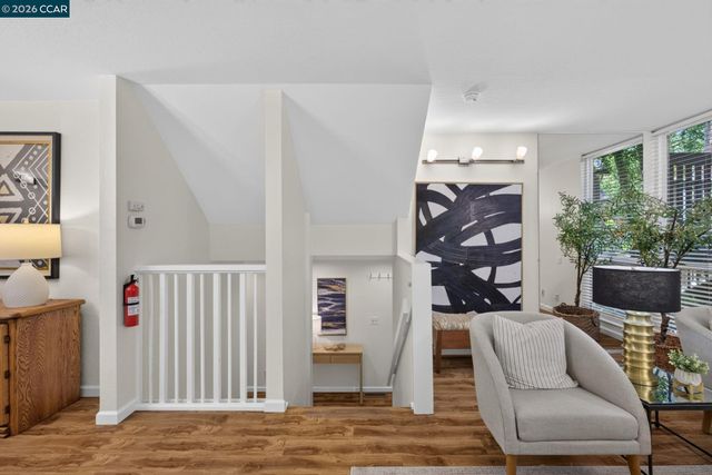 911 Dewing Ave, Lafayette, CA 94549