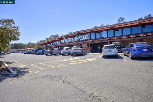 911 Dewing Ave, Lafayette, CA 94549