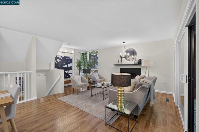 911 Dewing Ave, Lafayette, CA 94549