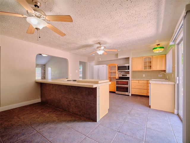 22106 Fincastle Drive, Katy, TX 77450