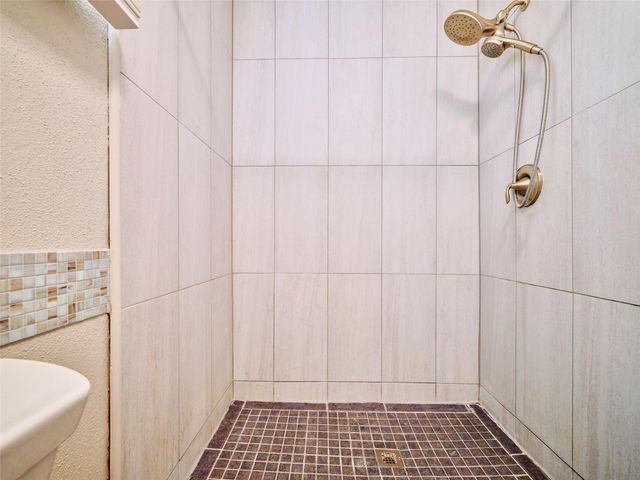 22106 Fincastle Drive, Katy, TX 77450