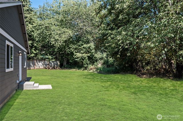 21909 127th Street Ct E, Bonney Lake, WA 98391
