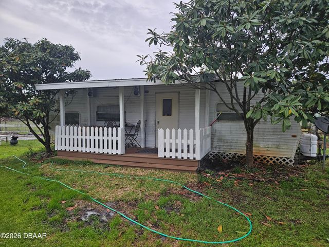 960 Still Road, Pierson, FL 32180