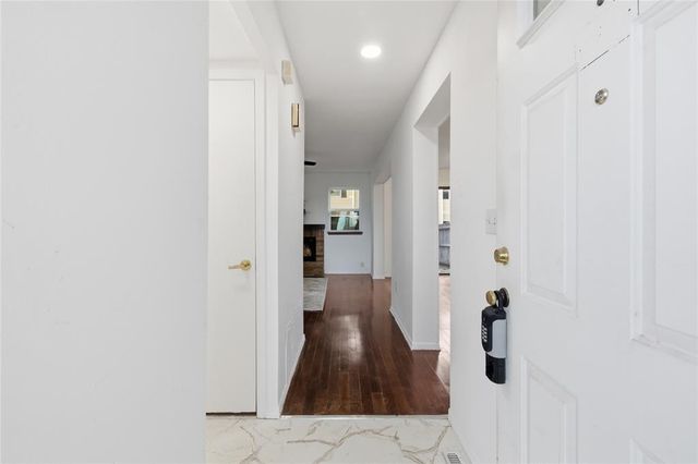 6031 NW 53rd Street, Oklahoma City, OK 73122