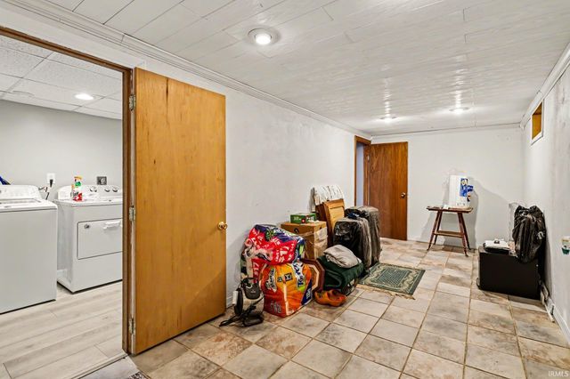 51837 Mayflower Road, South Bend, IN 46628