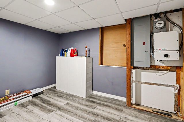 51837 Mayflower Road, South Bend, IN 46628