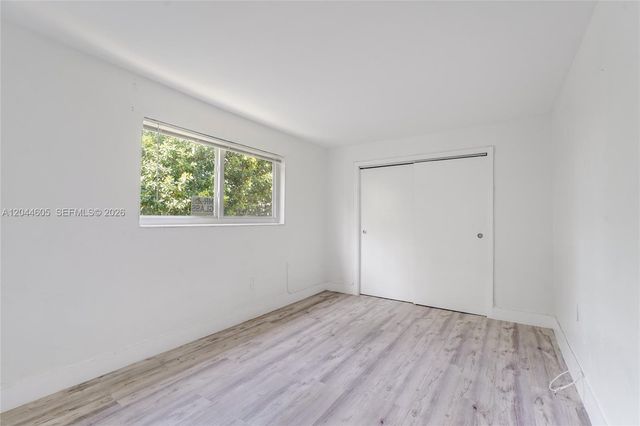 1630 NW 18th St 3, Miami, FL 33125