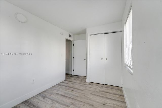 1630 NW 18th St 3, Miami, FL 33125