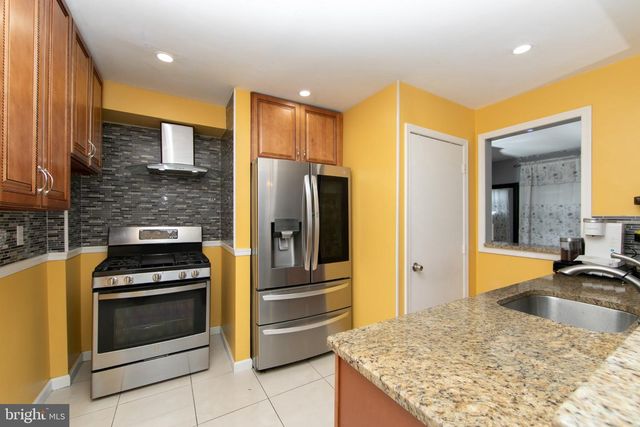 7515 BOULEVARD AVE, Pennsauken, NJ 08110