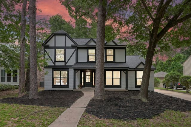 155 Rushwing Place, The Woodlands, TX 77381
