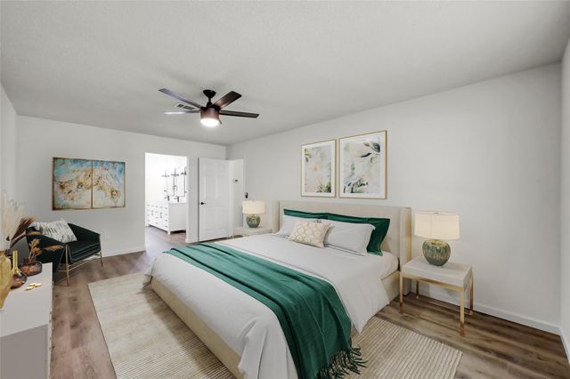 155 Rushwing Place, The Woodlands, TX 77381