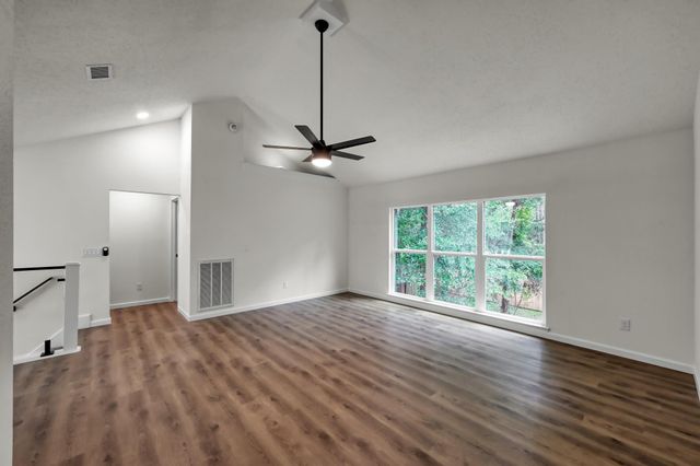 155 Rushwing Place, The Woodlands, TX 77381