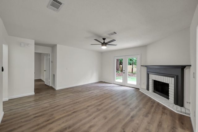 155 Rushwing Place, The Woodlands, TX 77381