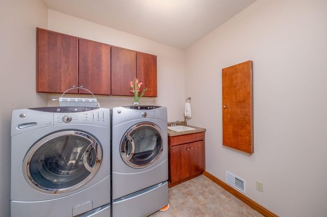 6511 Dublin Drive, Morton Twp, MI 49346