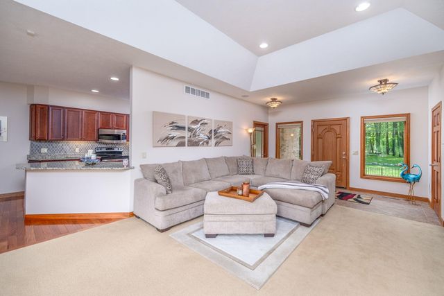 6511 Dublin Drive, Morton Twp, MI 49346