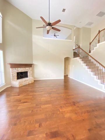 6204 diamond Drive, Mckinney, TX 75070