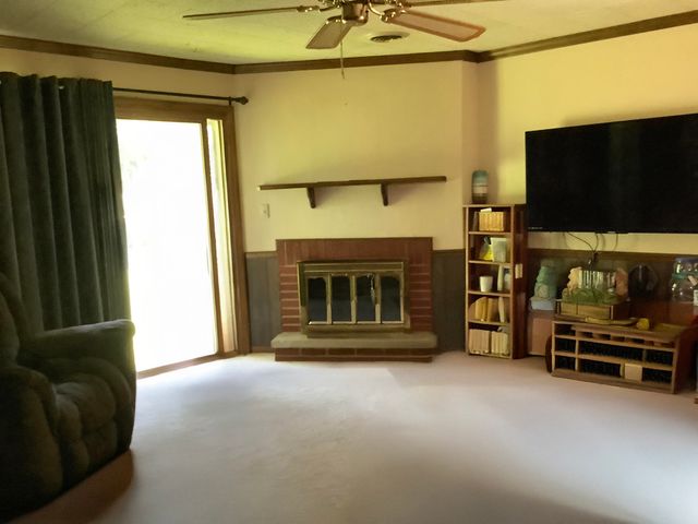 327 Old Hickory Road, New Lenox, IL 60451