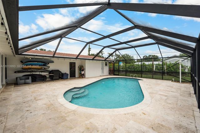 12425 SW 91st Ave, Miami, FL 33176