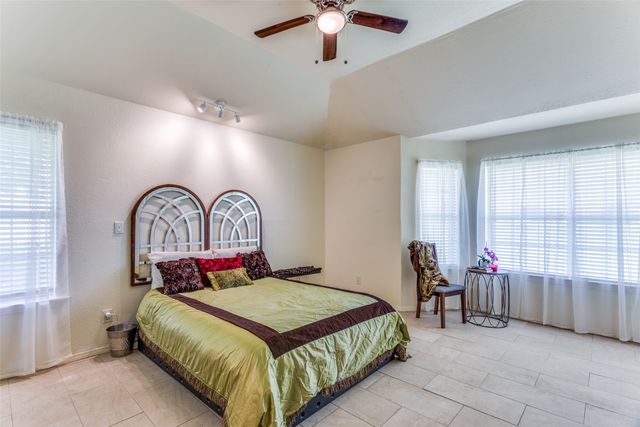 22034 Raintree, Whitney, TX 76692