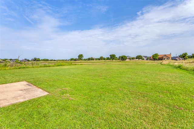 22034 Raintree, Whitney, TX 76692