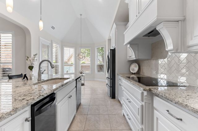 1095 Jennala Drive, Frisco, TX 75036