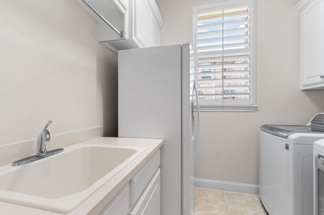 1095 Jennala Drive, Frisco, TX 75036