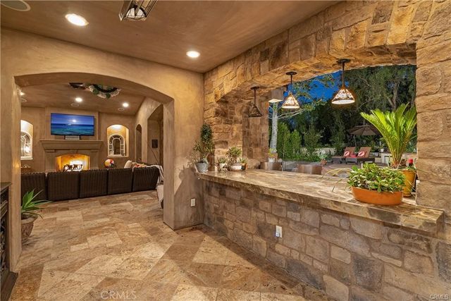 25 Via Terracaleta, Coto De Caza, CA 92679