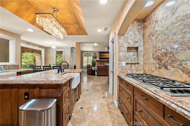 25 Via Terracaleta, Coto De Caza, CA 92679