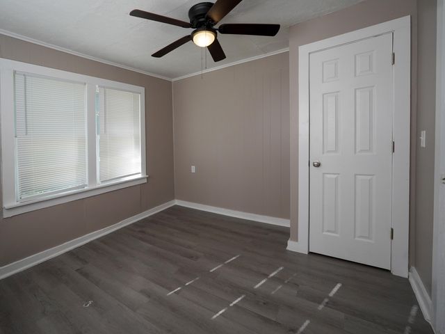 735 N Brown Avenue, Springfield, MO 65802