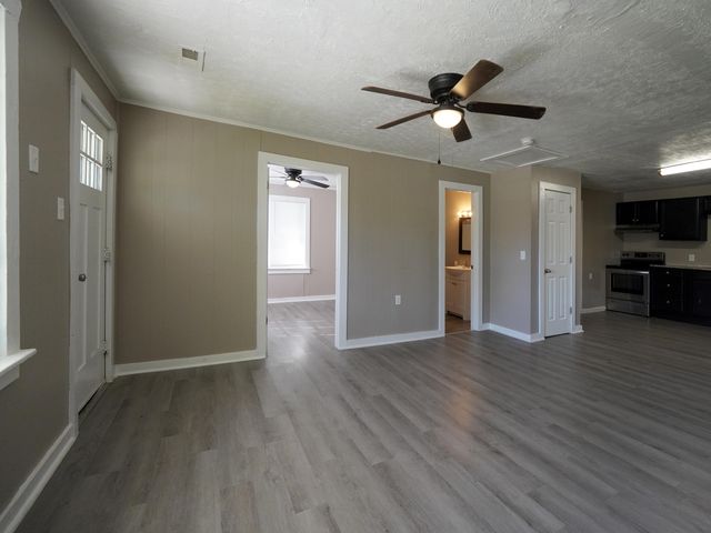 735 N Brown Avenue, Springfield, MO 65802