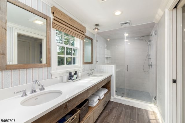 1 Park Ln, Madison Boro, NJ 07940