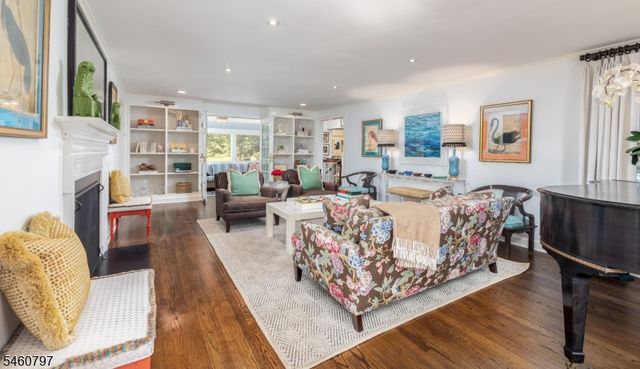 1 Park Ln, Madison Boro, NJ 07940